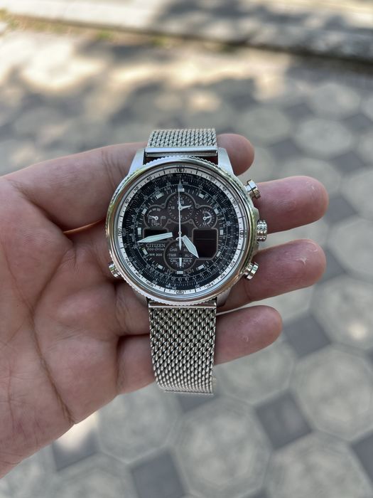 Qo’l soati Citizen Eco drive wr200