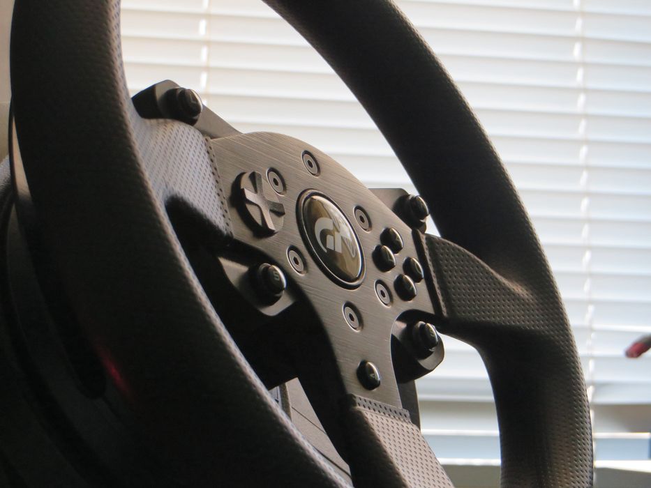 Thrustmaster t300 rs gt