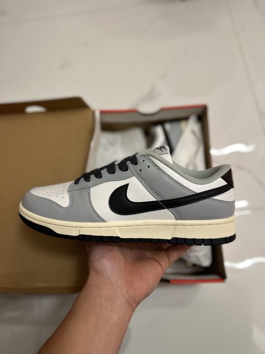 Nike Dunk Low "Light Smoke Grey"
