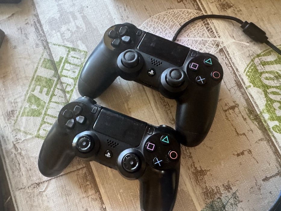PS4 Pro  1TB Playstation 4 Pro