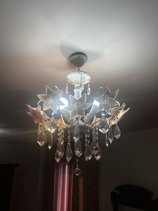 Люстра 2 шт в хорошем сост