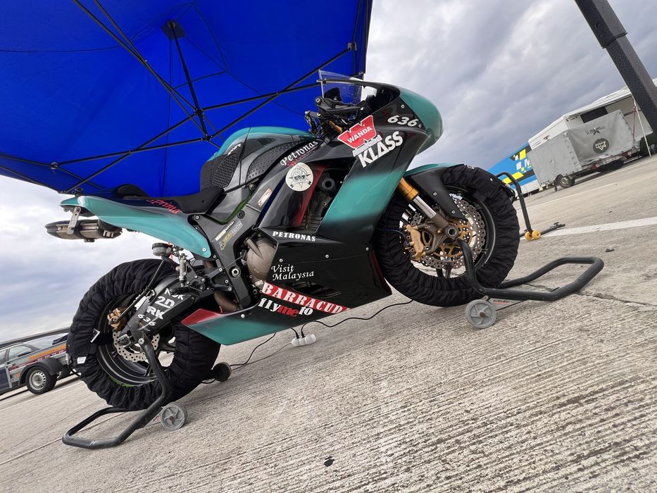 kawasaki zx6r 2008 • Anunturi gratuite • OLX.ro
