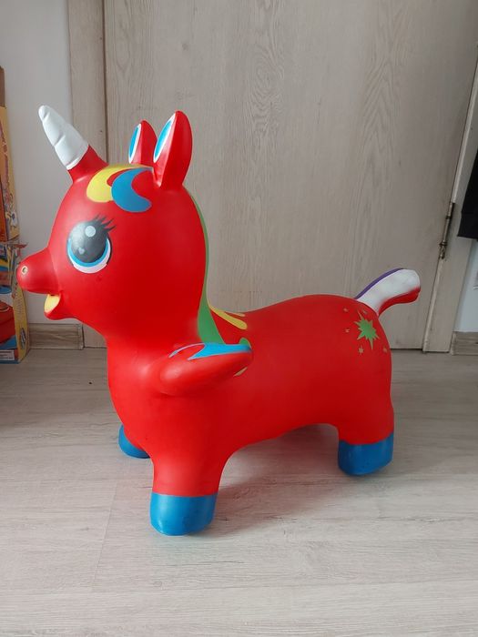 Прыгун Пегас с крыльями