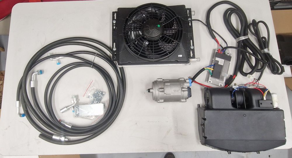 Универсален 12 vклиматик за автомобил ,кемпери  ,каравани