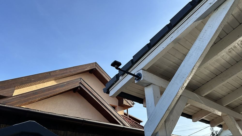 Navimow i105 + Garaj + Kit extensie antena + 21 cutite + Garantie