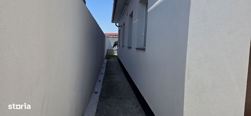 Casă Familială | Gata de mutare | Centrală pe gaz | Velența Oradea