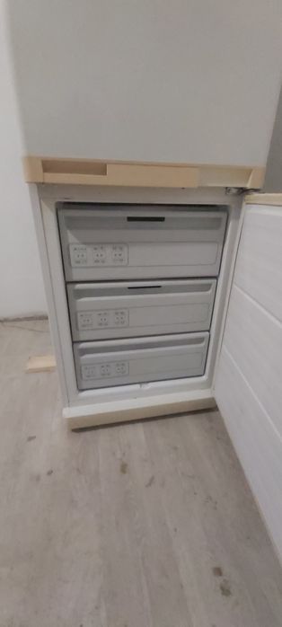 Холодильник BOSCH