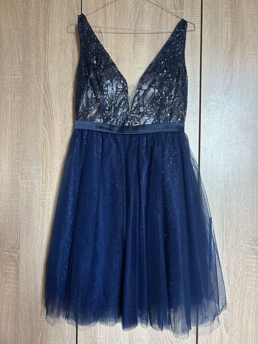 Официална къса рокля - тъмно син цвят