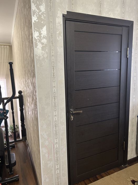 Продам межкомнатные двери б/у
