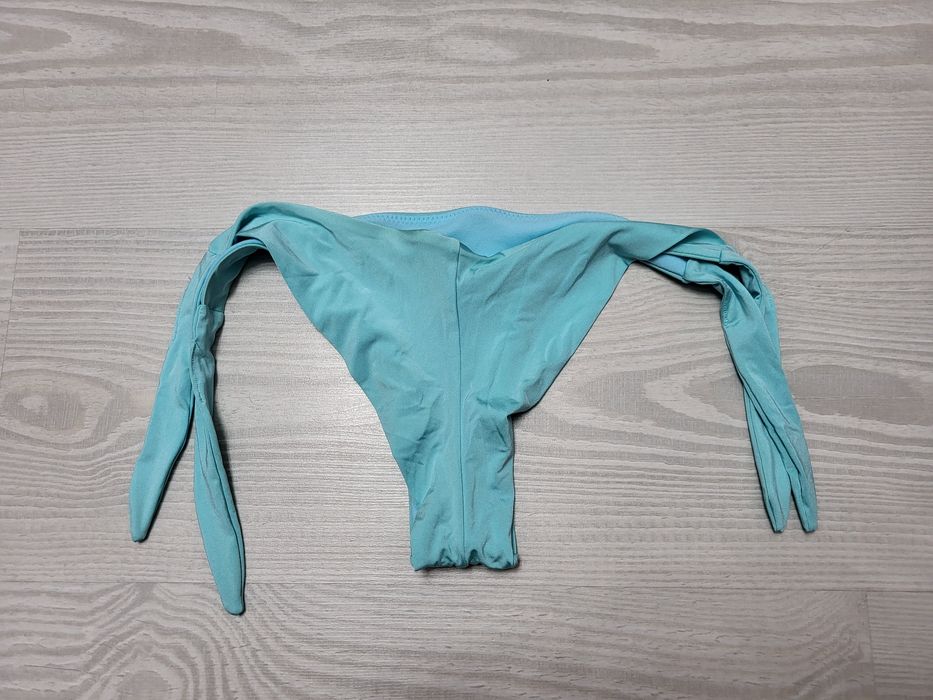 Bikini brazilieni pentru baie, marimea XS-S, nou fara etichetă