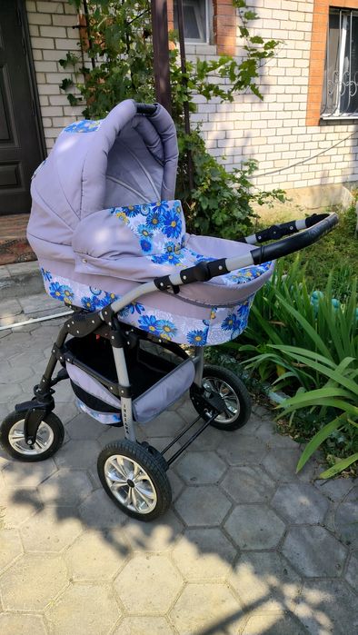 Продам детские коляски