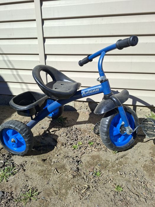 Трёхколёсный велосипед