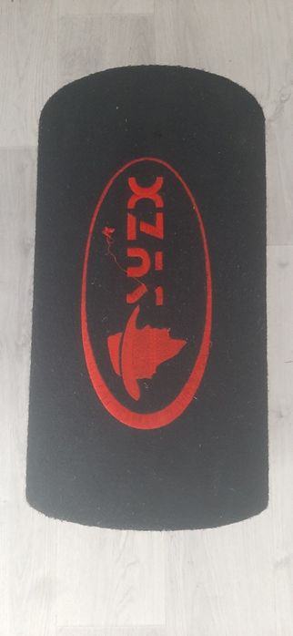 Продам саббуфер хорошем состоянии