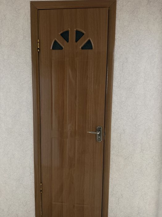 Есиктер сатылады багасы 2000тг