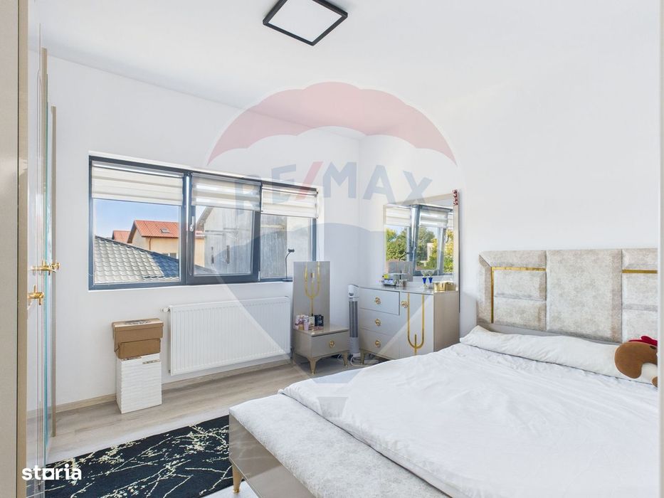 Duplex 85 mp utili, curte 200 mp – vedere la lac și pădure