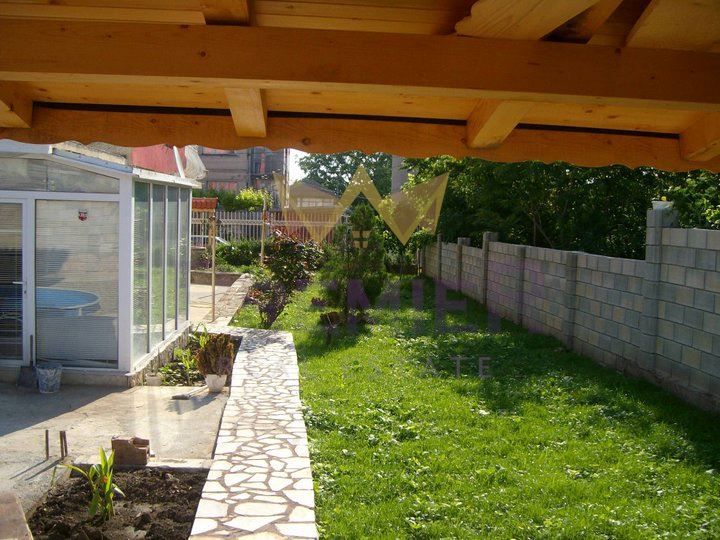 Продава се Къща в Каварна - 350 кв.м за 506 €/кв.м - Снимка #3