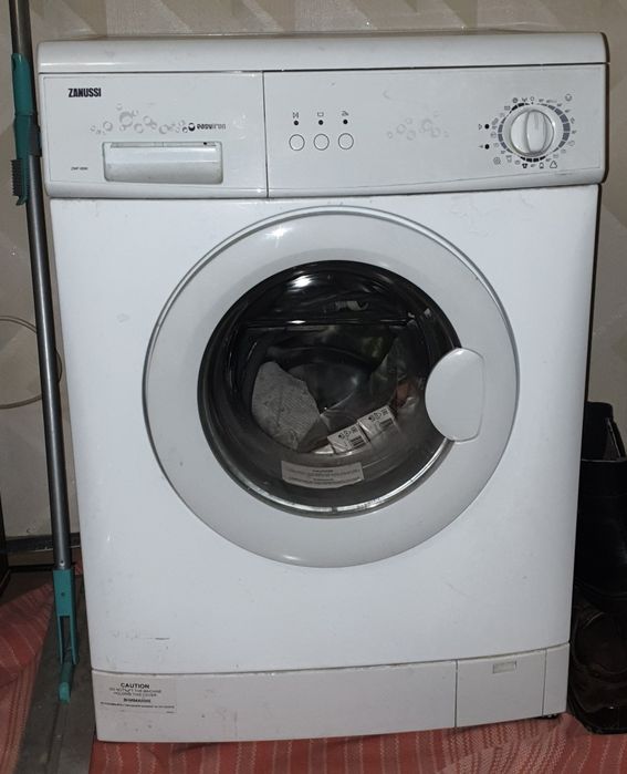 Продам стиральную машинку