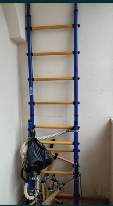 Шведская стенка продам