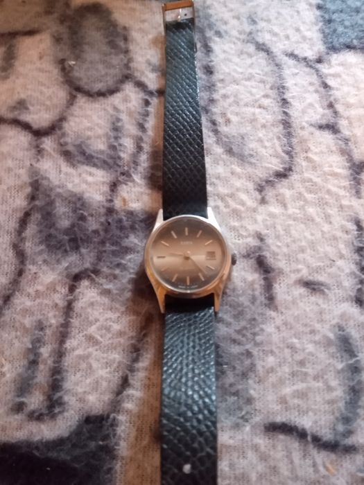 Часовник зариа дамски