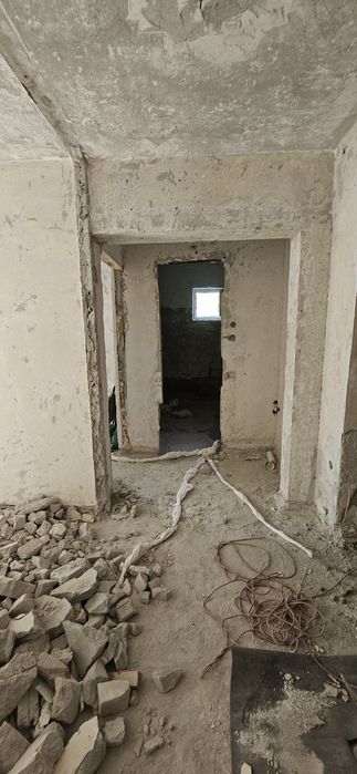 Pregătim apartamente pentru decopertat demolat  raschetat