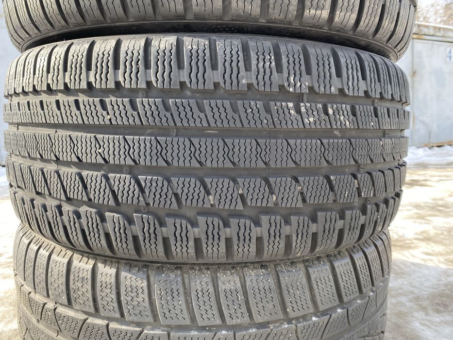 245/40/19 комплект бу кумхо