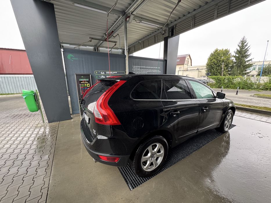 VOLVO XC60 2012 — imagine 3