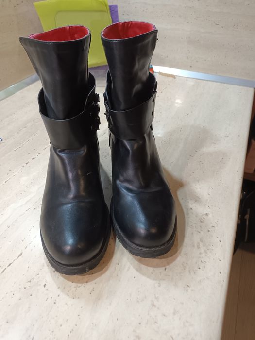 Черни боти, естествена кожа
