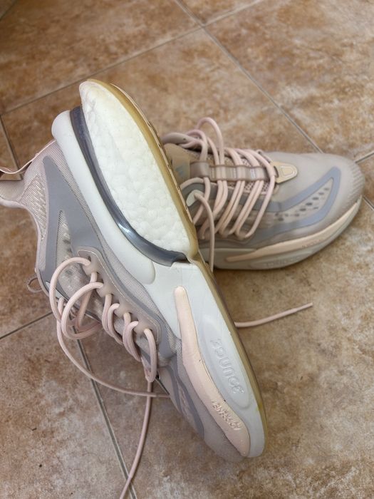 Маратонки 40.2/3  adidas