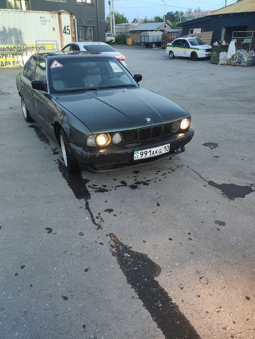BMW е34     525i