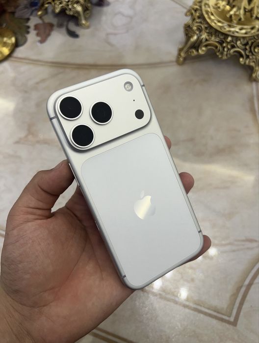 iPhone 17 Pro Sim+esim 100yomks Silver