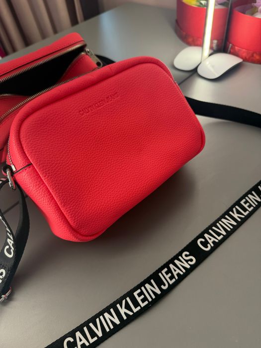 Чанта Calvin Klein