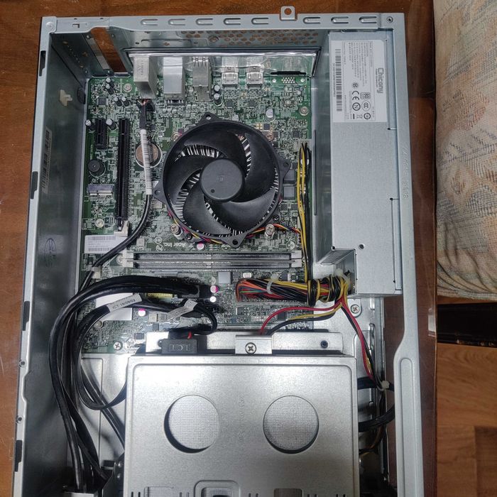 Компютър Acer XC-780 SFF i5 6400 16GB RAM, 1TB HDD Sata