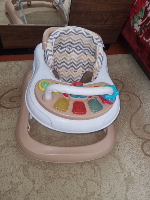 Детский ходунок.