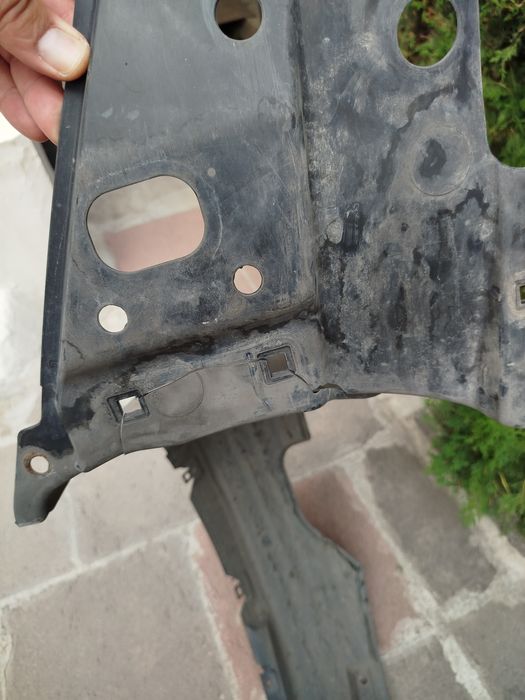 Подкалник за Авенсис/Avensis 2015-2019