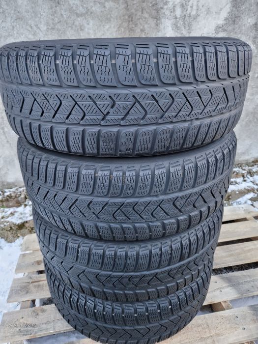 Jante 5x112 Vw T-roc Scirocco Passat B8 anvelope iarna 215 55 17