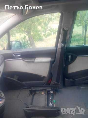 Части за миниван Пежо 807 - бензин 2000 без двигател