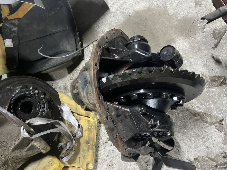 Грузовые автозапчасти