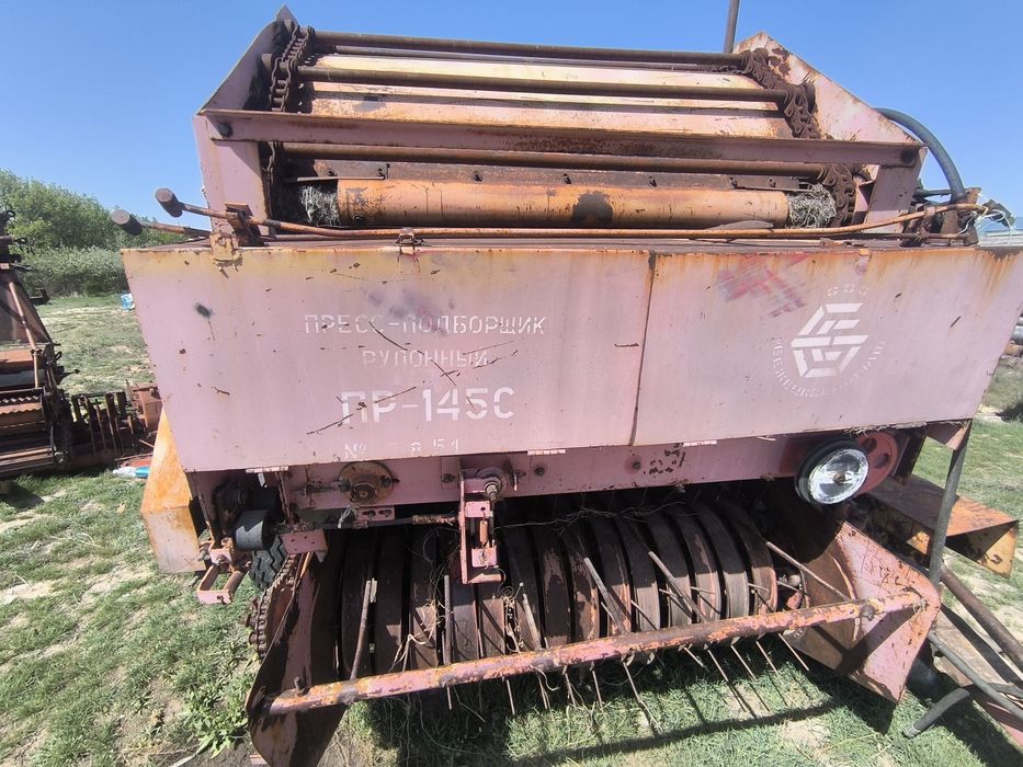Пресс-подборщик рулонный ПР-145 С