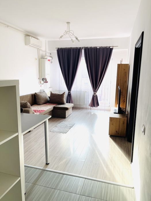 Garsoniera dubla (living+bucatarie si camera) in Militari Residence