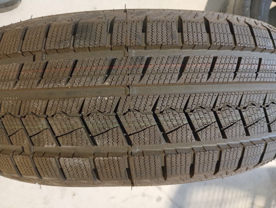 Cauciuc Grenlander nou r17