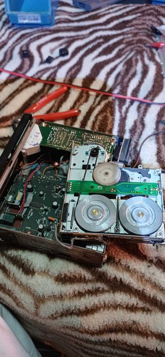 radio casetofon auto :pretabil clasic car