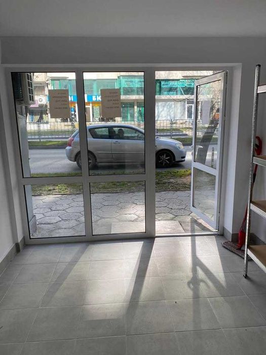 Търговски обект под наем бул."Сливница"