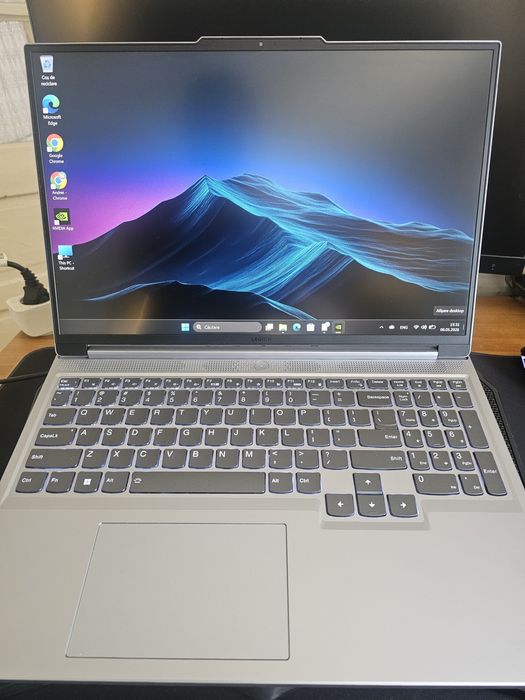 Vând laptop gaming Lenovo Legion 5 slim/ryzen 7/rtx 4070/32 GB RAM/garantie