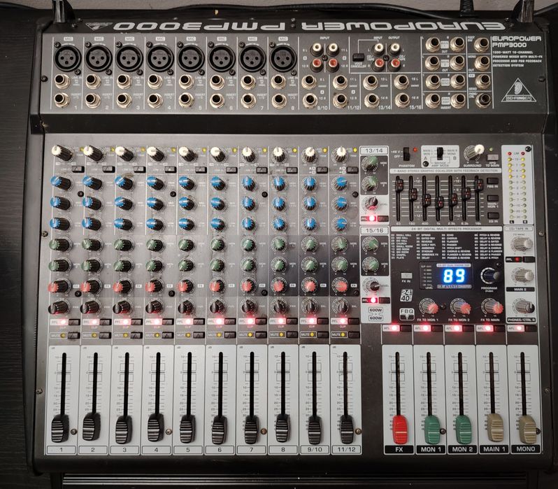 Vând Sistem Sonorizare BERHINGER