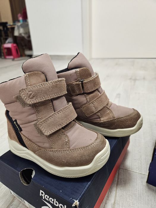 Ghete fete Ecco Urban Mini 24