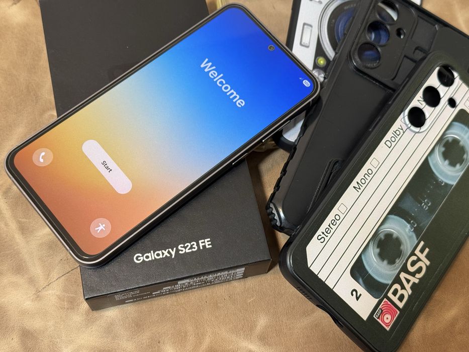 Samsung S23 FE Graphite 128gb full box