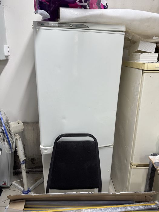 Продам 2 холодильника