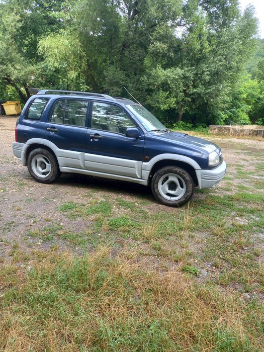 SUZUKI Grand Vitara