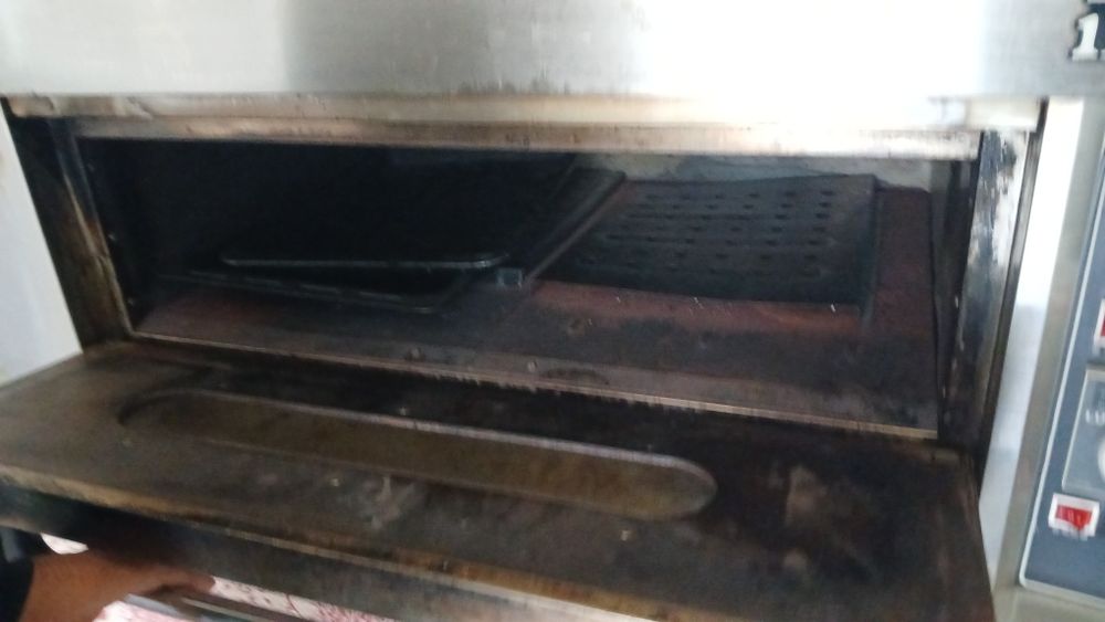 Электронной духовка