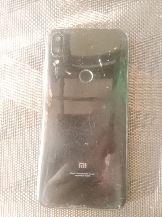Redmi mi play srochna sotaman